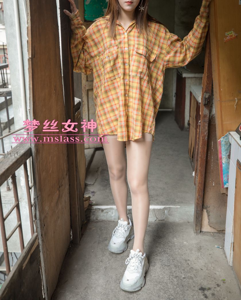 [MSLASS梦丝女神] 2019-04-23 梦素 复古楼的性感美 [83P/1V/1.41G]